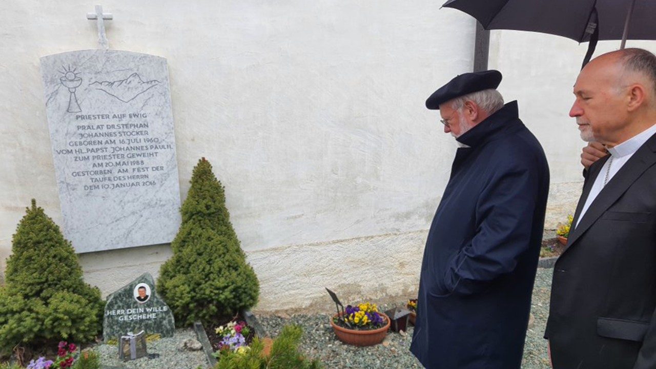 Il Papa: in Iran e Siria si coltivi con pazienza il dialogo e la pace