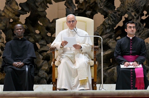 Il Papa: disarmiamo i proclami, chi si stanca del dialogo non spera nella pace