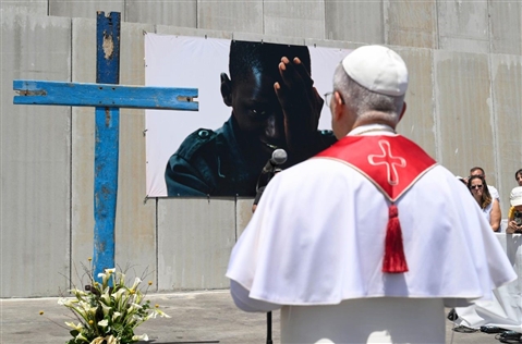 Ousman, dal Gambia a Gran Canaria: vivo per miracolo, oggi felice di vedere il Papa