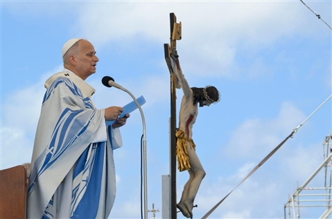 Il grazie di Lampedusa al Papa nel ricordo delle vittime del mare