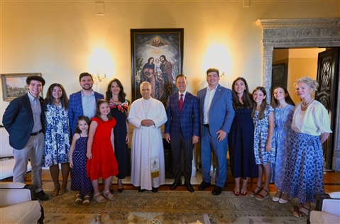 Il Papa nella residenza dall