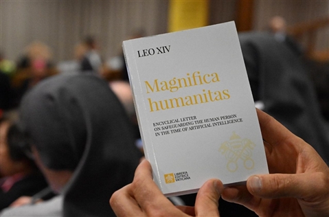 Il Papa: Magnifica humanitas, dall